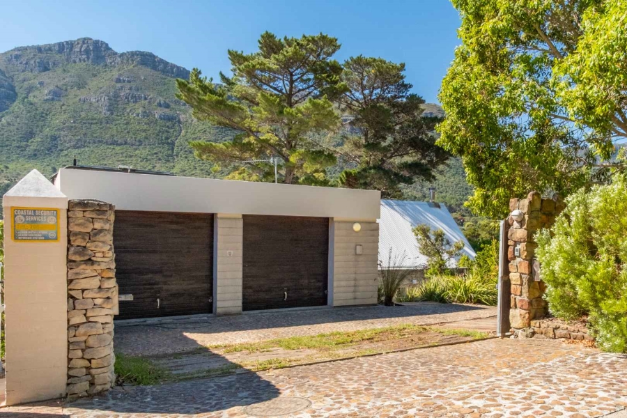 2 Bedroom Property for Sale in Bokkemanskloof Western Cape